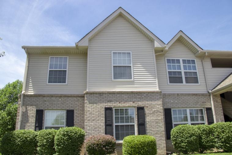 Oak Meadow Apartments